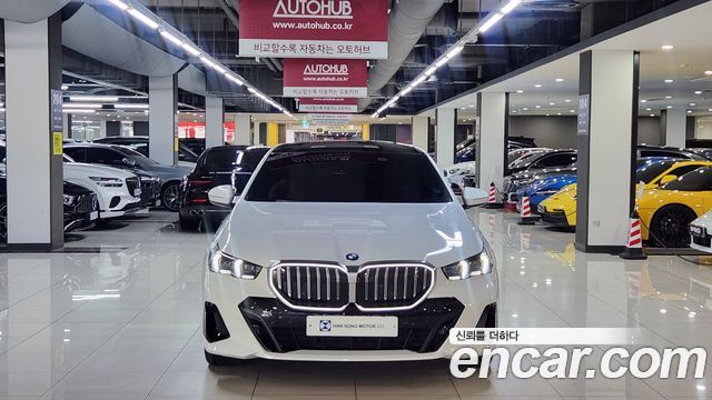 BMW 5-Series 2024 — photo 3