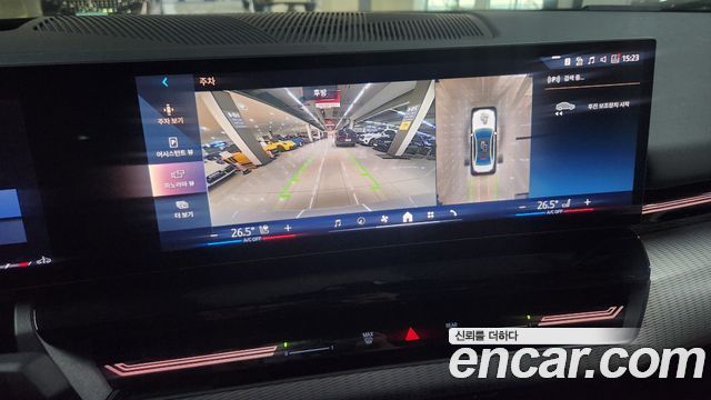 BMW 5-Series 2024 — photo 20