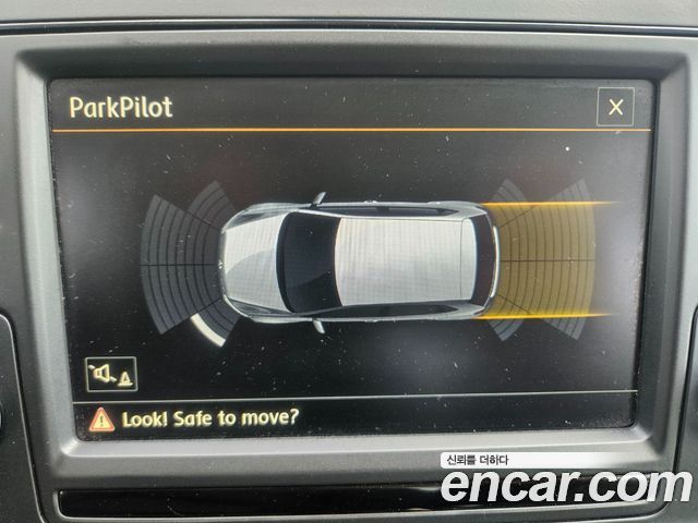 Volkswagen Polo 2016 — photo 16