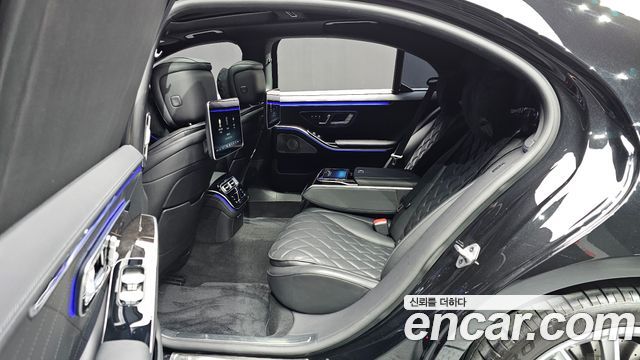 Mercedes-Benz S-Class 2022 — photo 12