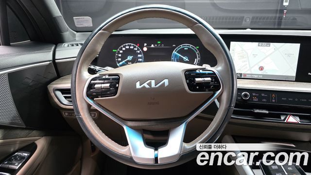 Kia K8 2022 — photo 13