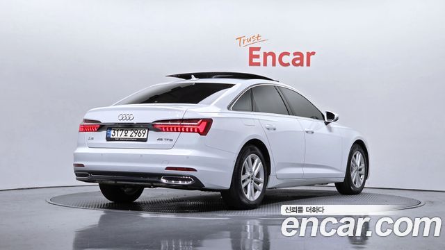 Audi A6 2023 — photo 2
