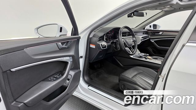 Audi A6 2023 — photo 11