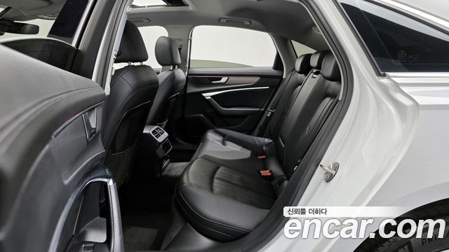 Audi A6 2023 — photo 12
