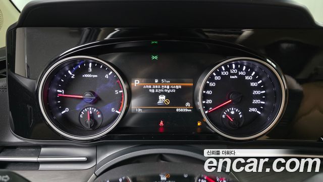 Kia Canival 2022 — photo 8