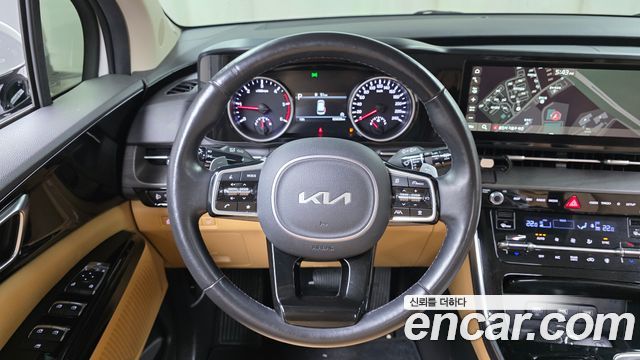 Kia Canival 2022 — photo 13