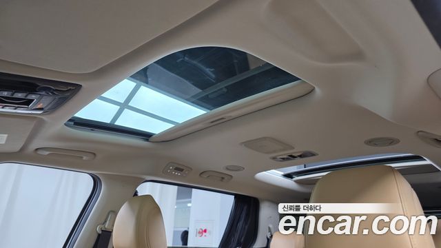 Kia Canival 2022 — photo 19
