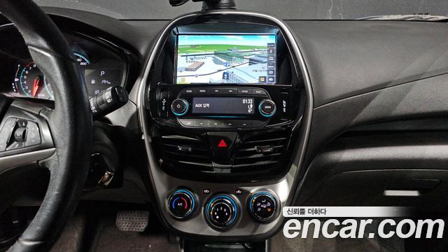 Chevrolet Korea Spark 2017 — photo 11
