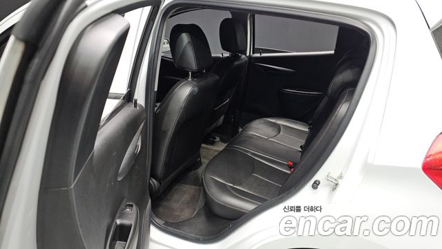 Chevrolet Korea Spark 2017 — photo 19