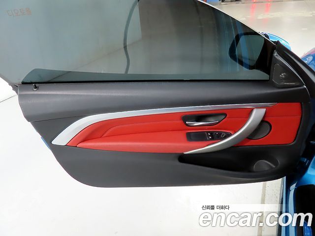 BMW 4-Series 2018 — photo 14