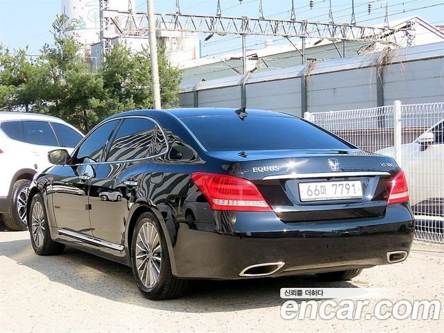 Hyundai Equus 2015 — photo 3