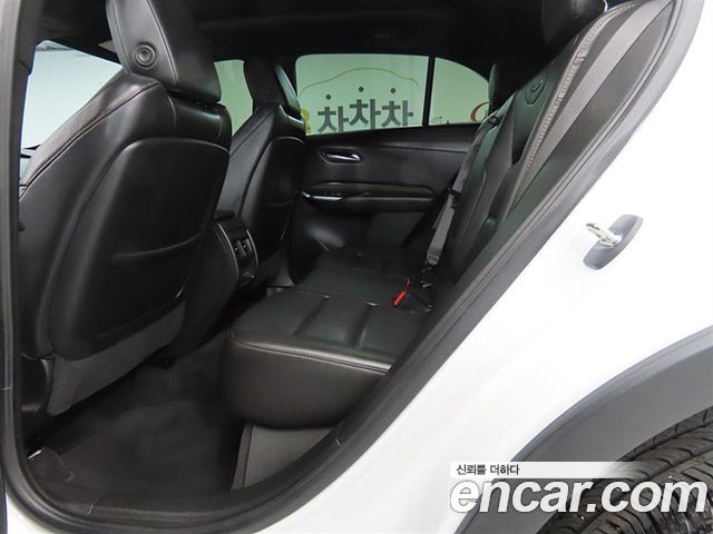 Cadillac XT4 2023 — photo 6