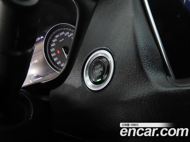 Cadillac XT4 2023 — photo 11