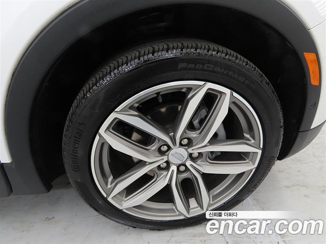 Cadillac XT4 2023 — photo 20
