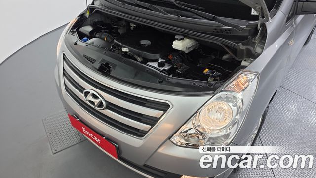 Hyundai Starex 2018 — photo 6