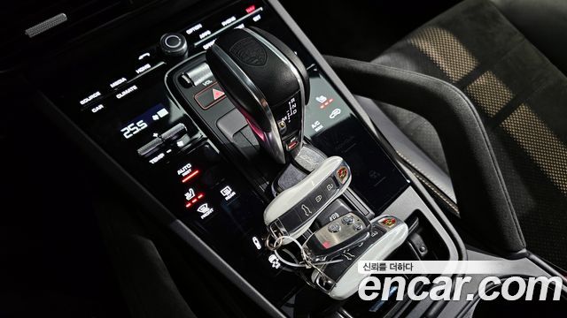 Porsche Cayenne 2023 — photo 9