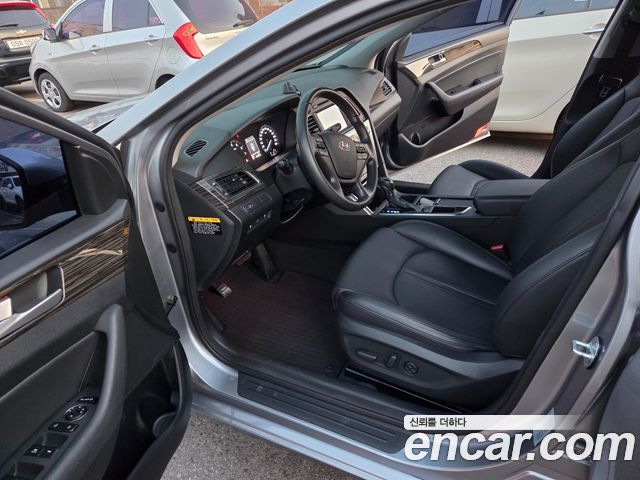 Hyundai Sonata 2015 — photo 11