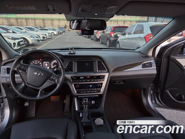 Hyundai Sonata 2015 — photo 12