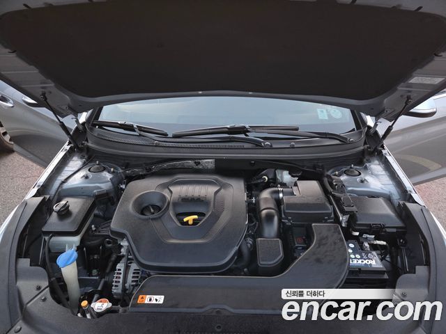 Hyundai Sonata 2015 — photo 18