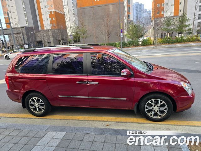 Kia Canival 2014 — photo 4