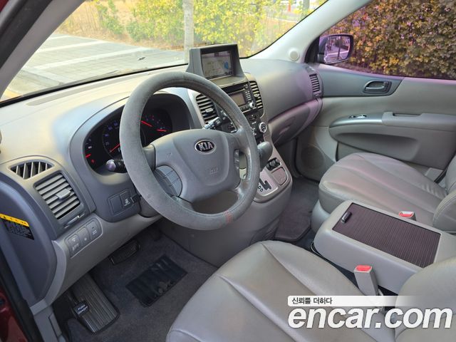 Kia Canival 2014 — photo 12