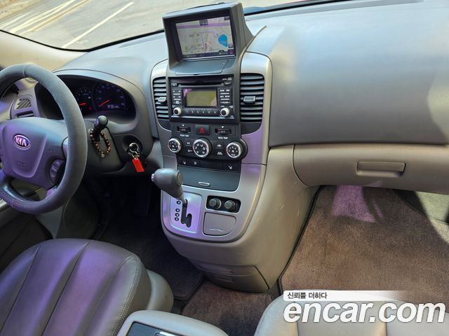 Kia Canival 2014 — photo 14