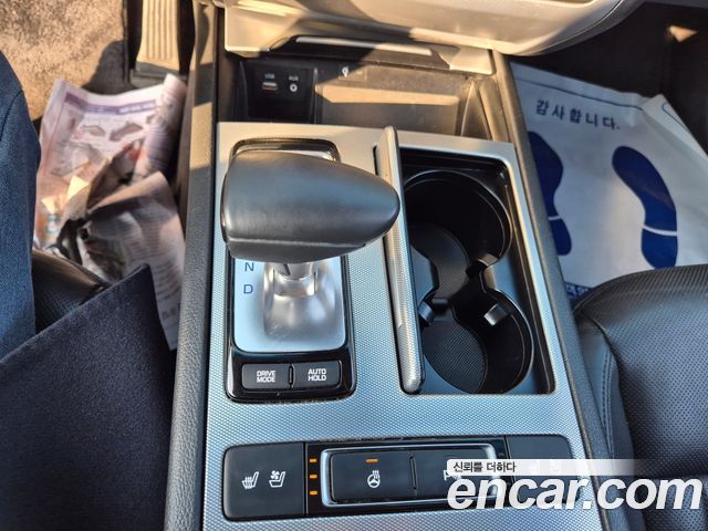 Genesis G80 2018 — photo 9