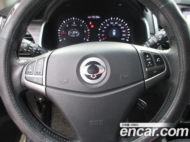 KG Mobility KORANDO 2015 — photo 15
