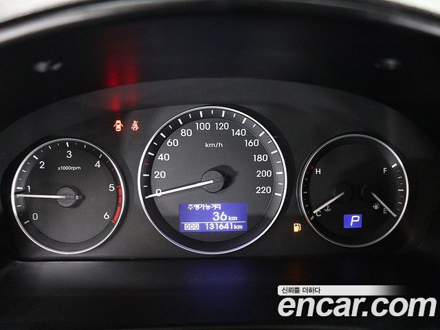 Hyundai Starex 2018 — photo 6