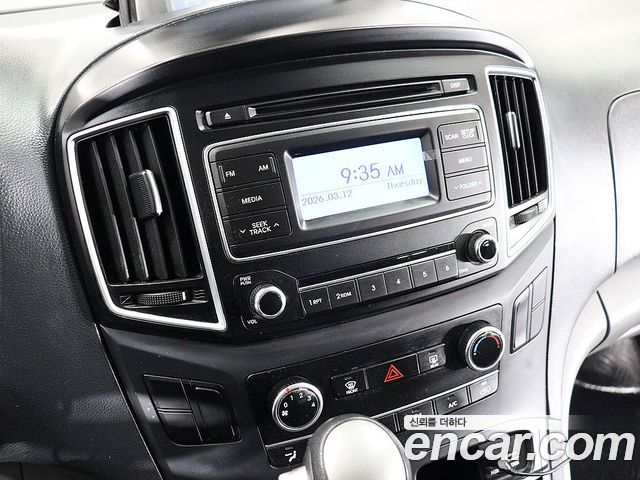 Hyundai Starex 2018 — photo 8