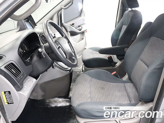 Hyundai Starex 2018 — photo 18