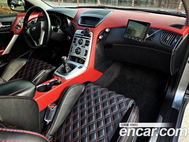 Hyundai Genesis 2009 — photo 10