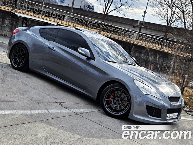 Hyundai Genesis 2009 — photo 15