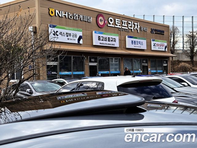 Hyundai Genesis 2009 — photo 17