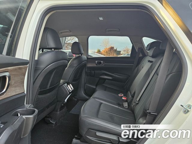 Kia Sorento 2022 — photo 11