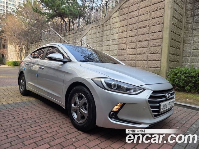 Hyundai AVANTE 2016 — photo 6