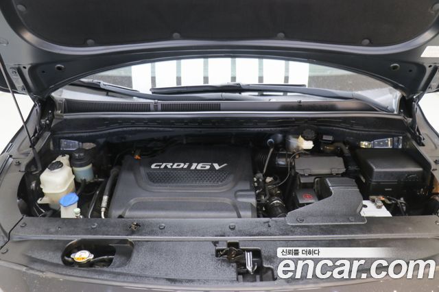 Kia Canival 2015 — photo 20