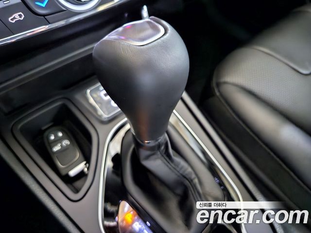 Jeep Cherokee 2022 — photo 9