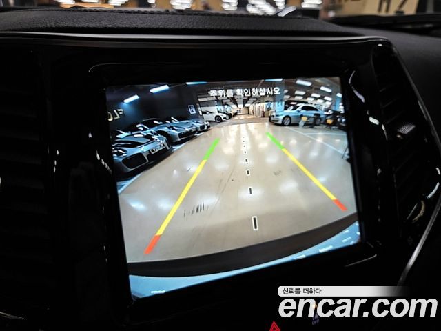 Jeep Cherokee 2022 — photo 16