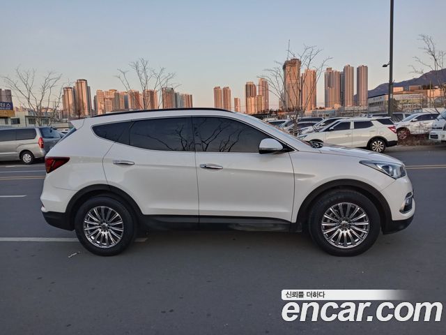Hyundai Santafe 2016 — photo 2