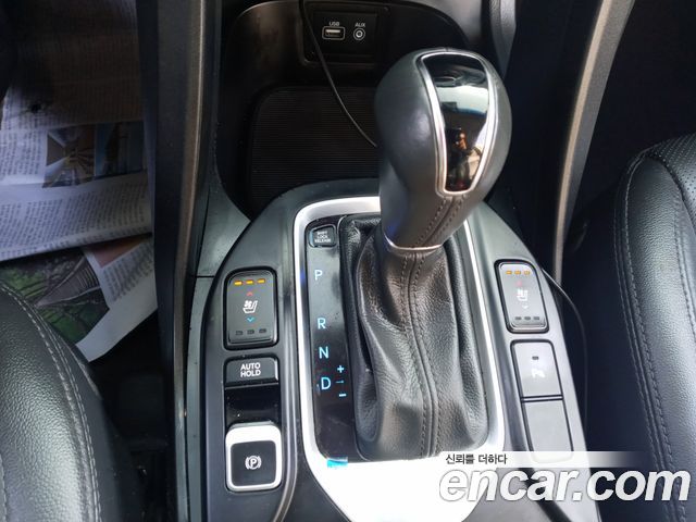 Hyundai Santafe 2016 — photo 11