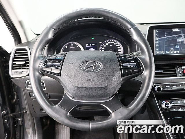 Hyundai Grandeur 2017 — photo 18