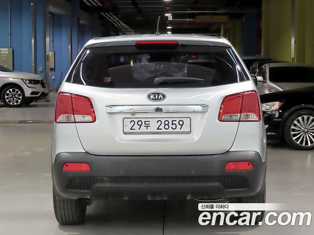 Kia Sorento 2012 — photo 3