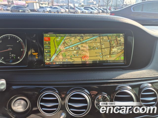 Mercedes-Benz S-Class 2015 — photo 11