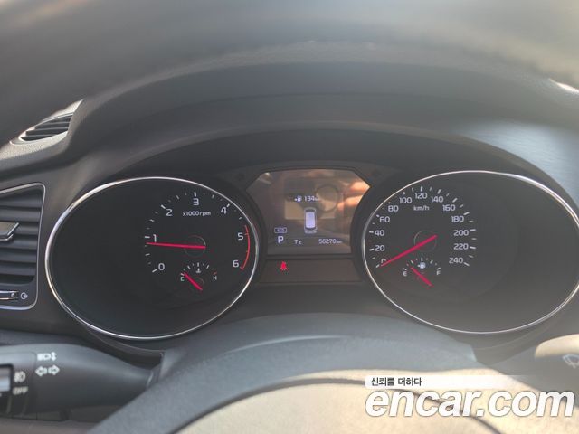 Kia Canival 2020 — photo 8