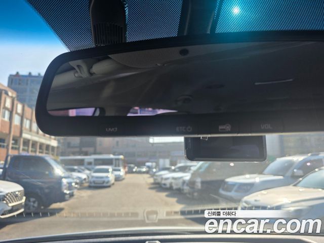 Kia Canival 2020 — photo 19