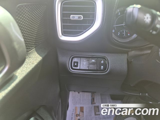 Hyundai Venue 2022 — photo 15