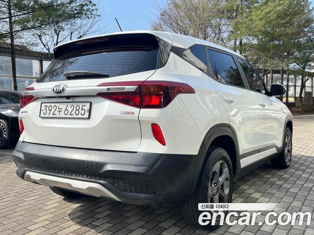 Kia Seltos 2022 — photo 4