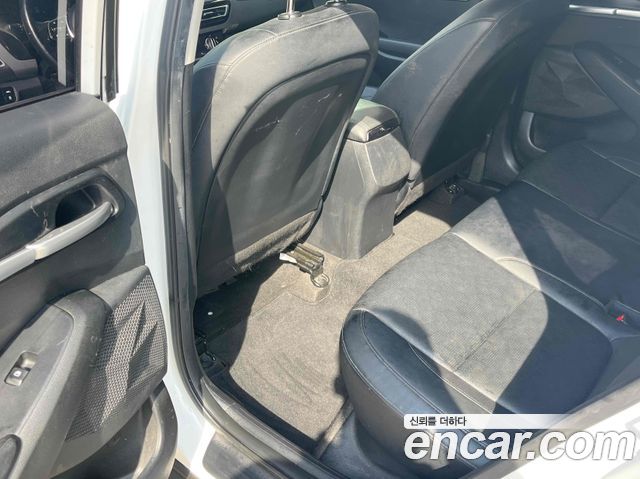 Kia Seltos 2022 — photo 10
