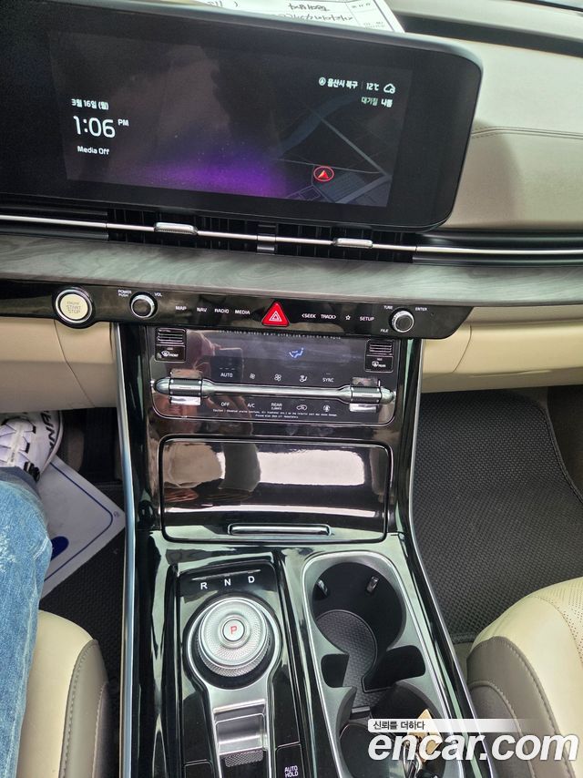 Kia Canival 2023 — photo 14